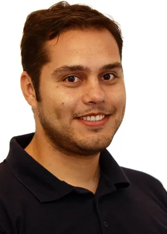 Guillermo E. Sanhueza