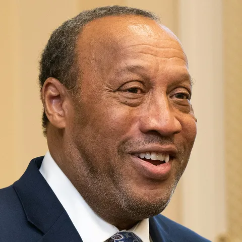 Charles E Lewis Jr.